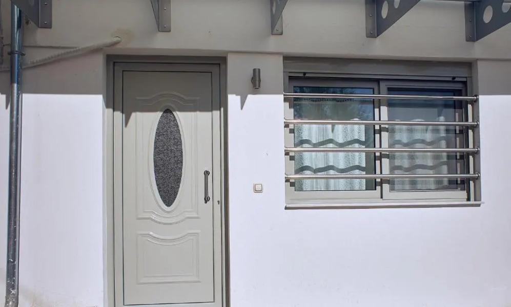 Varvara Lake Dramatown Studio