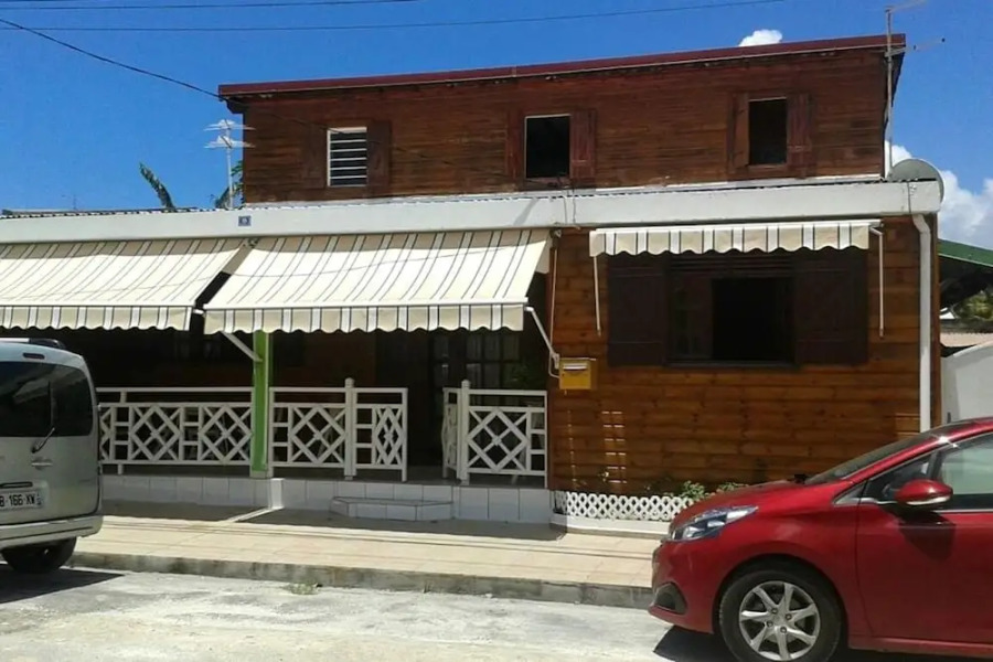 Chalet With one Bedroom in Le Moule, With Furnished Terrace and Wifi -