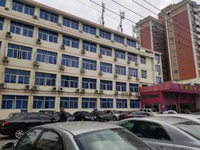 Bayi Baoyuan Hotel (Zhongshan Road No.1 Hospital)