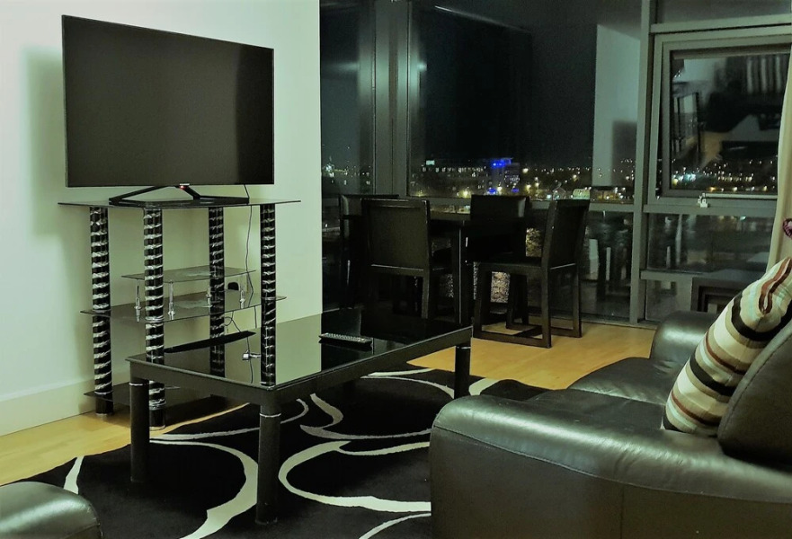 Bishops Quay Apartment