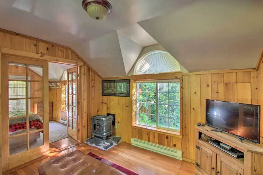 'elk Hideaway:' Ashford Cottage w/ Hot Tub!