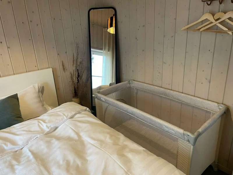 Коттедж с сауной и камином