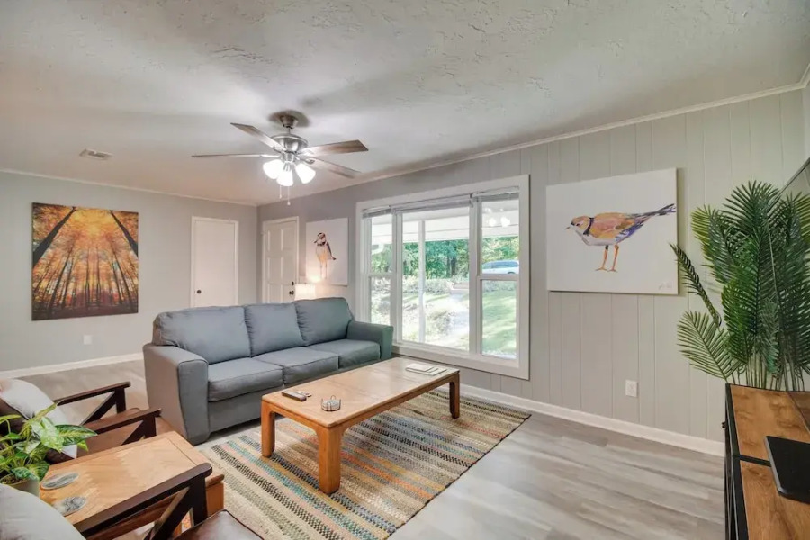 Bella Vista Vacation Rental Near Lake Access!