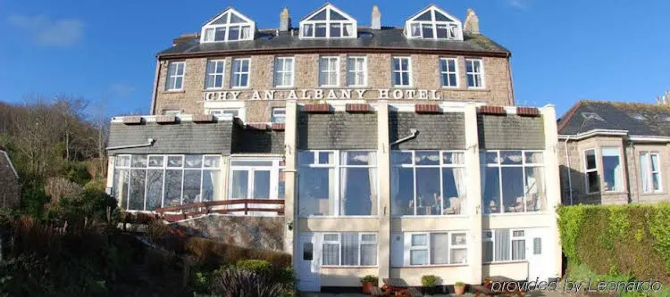 Chy-An-Albany Hotel