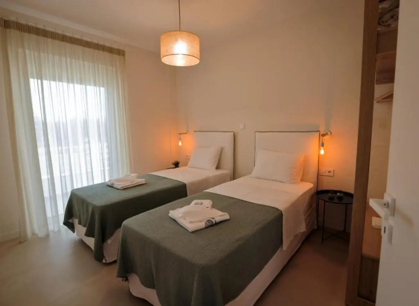 La Mer Bleue Beachfront Boutique Apartments