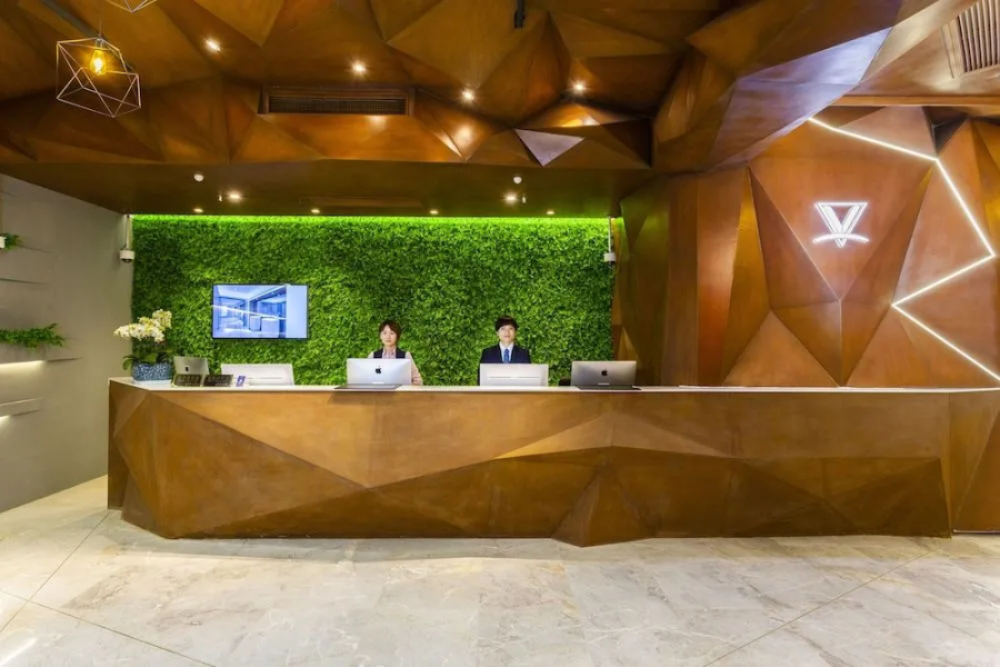Jinglai Hotel