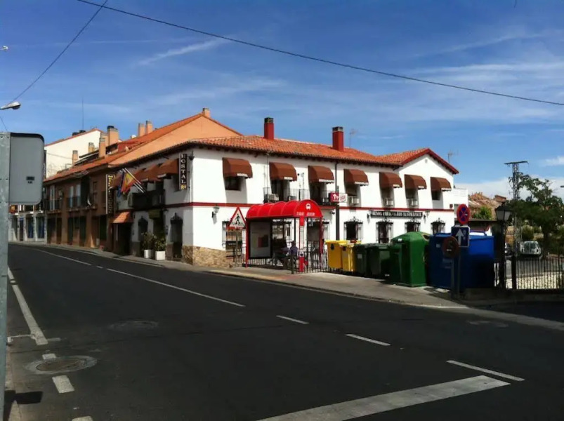 Hostal Paracuellos