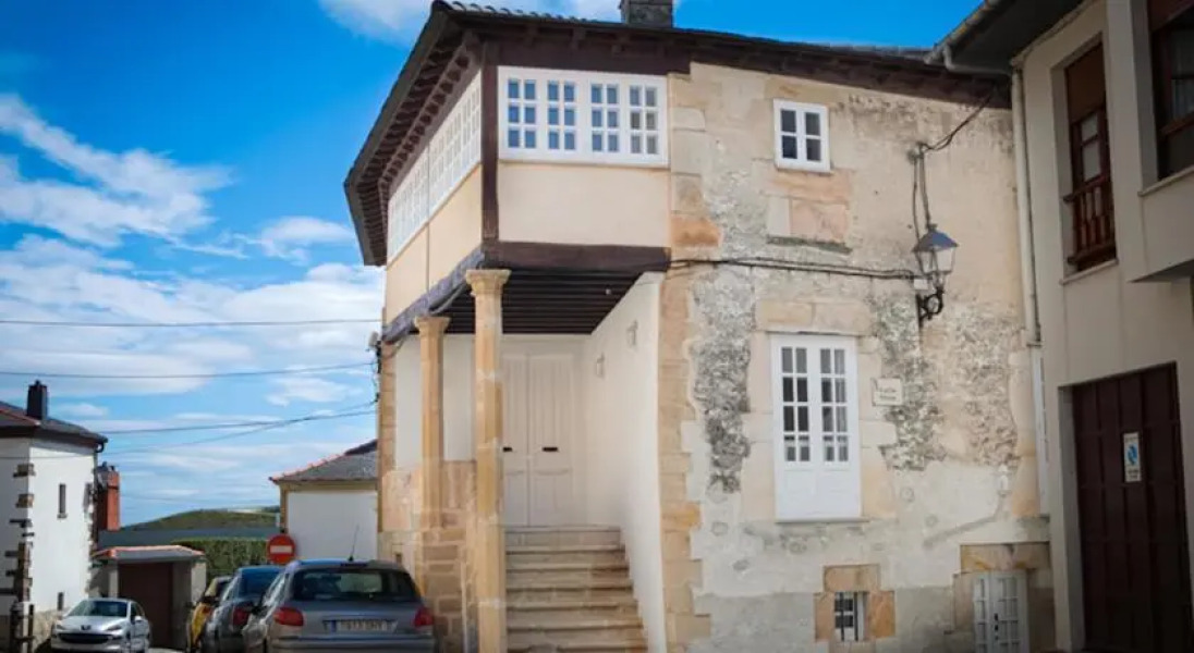 Casona Puerto de Vega