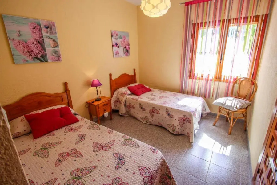 Sofia - holiday home with private swimming pool in Moraira