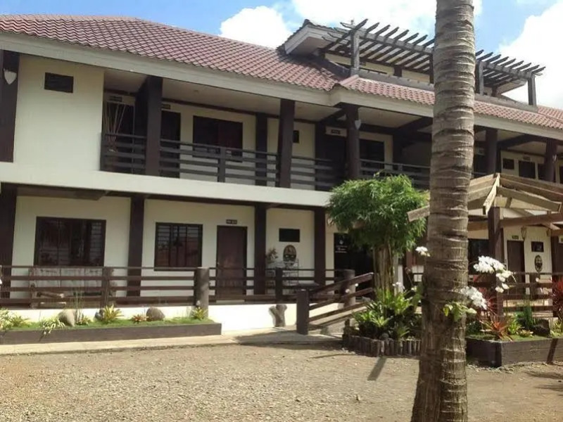 Costa Carina Beach Front Resort