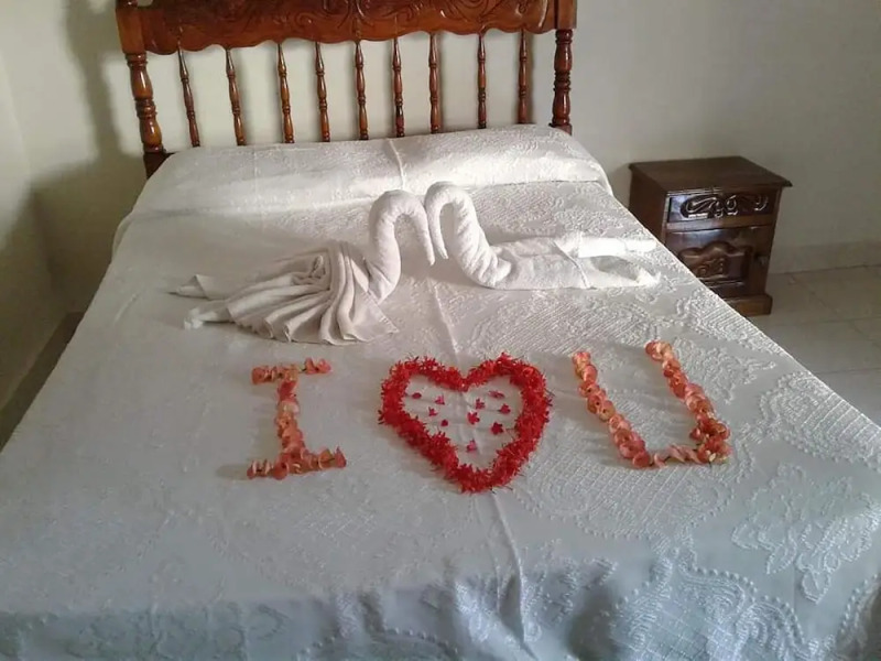 T-CA Guest House & Resto