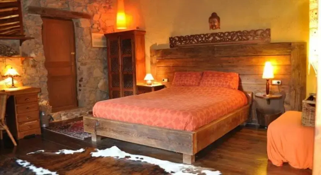 Country house Masía Paradise