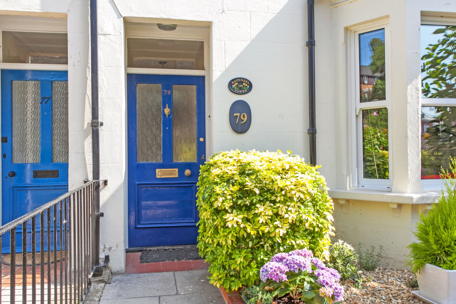 All the city has to offer just a stone's throw away