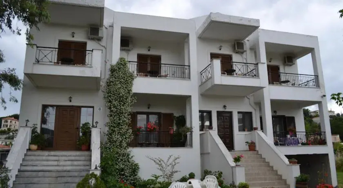 Arapitsas Apartments