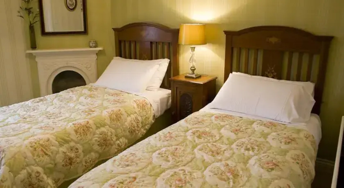 Walcot Bed and Breakfast