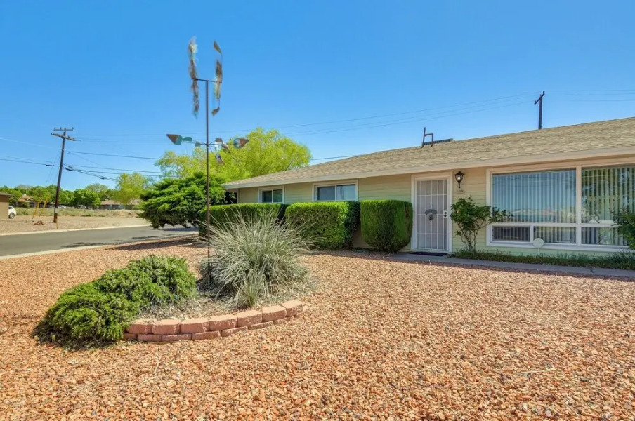 Walk to Downtown: Page Hideaway w/ Patio