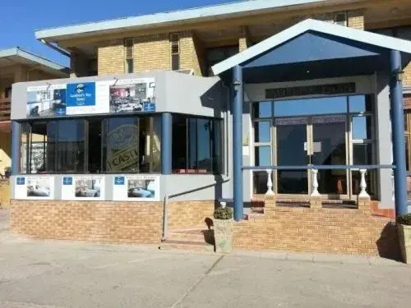 Lamberts Bay Hotel