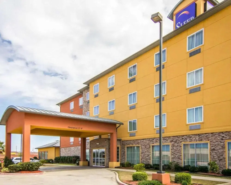 Sleep Inn & Suites I-20