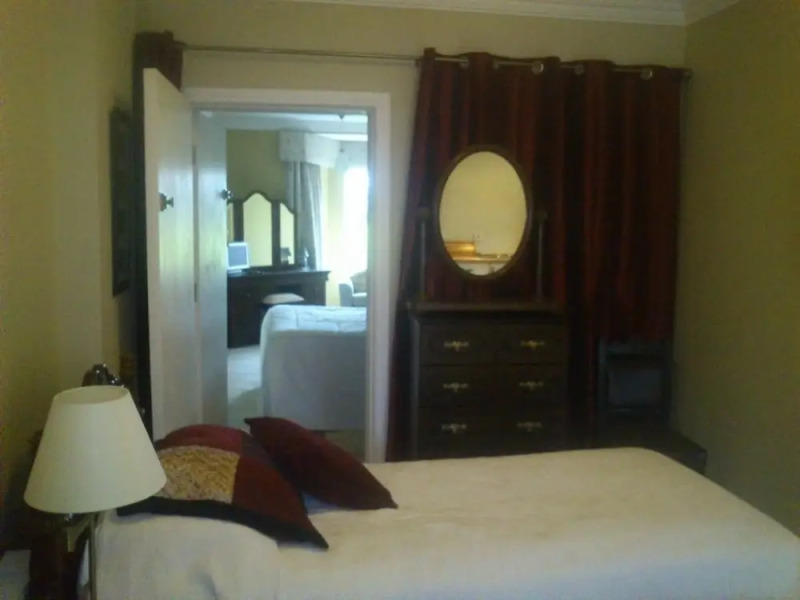 Coolanowle Country House