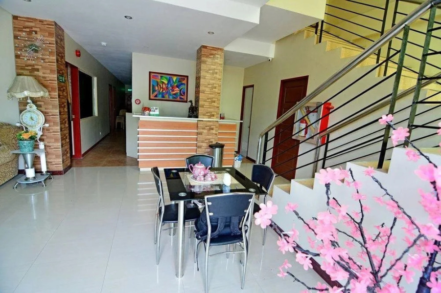 Celbyrne Pension Hauz