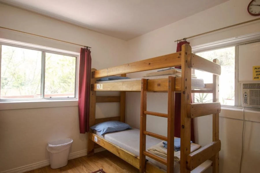 HI - Los Angeles Fullerton Hostel