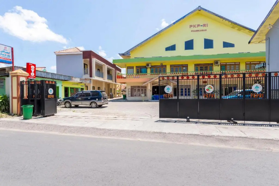 OYO 2708 Hotel Kemuning Syariah