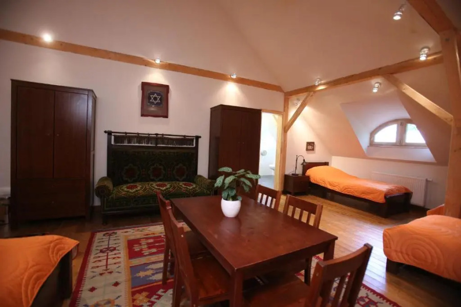 Csodarabbik Útja Fogadó