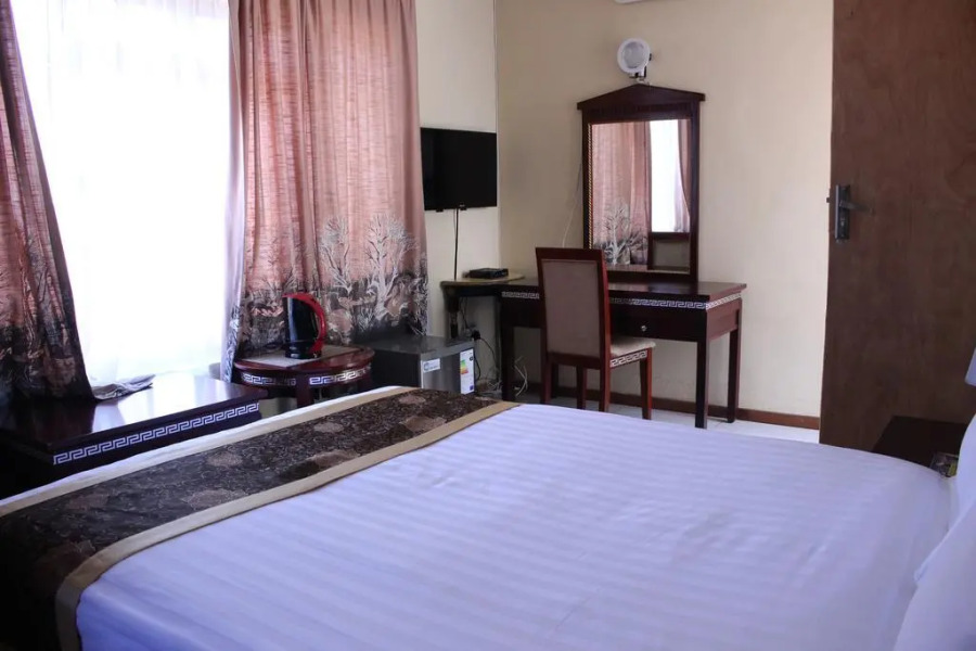 Khokhamoya Guest House