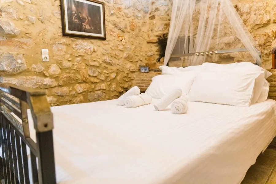 Traditional Villa Askyfou