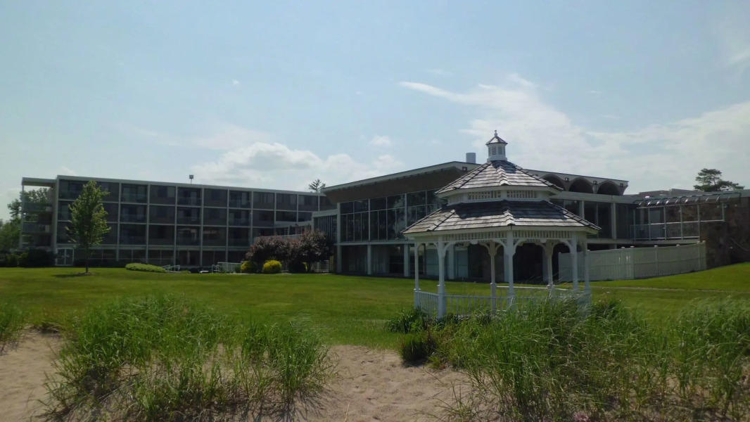 Illinois Beach Resort and Conference Center - Zion