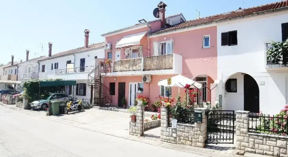 Apartment Ljiljana 290