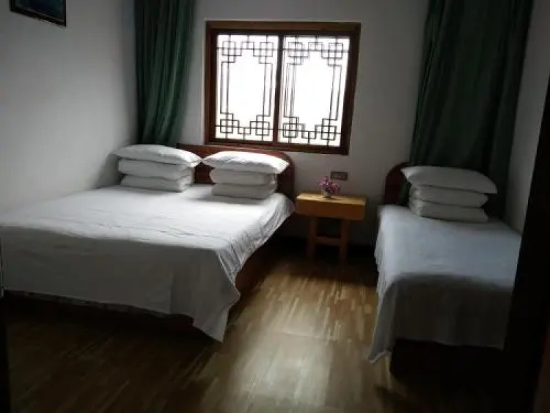 Changbaishan Beipo Linhai Guest House