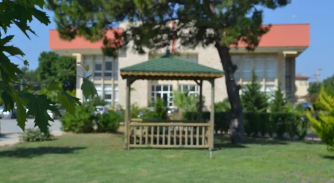 Bellis Bay Hotel " Adnan Menderes Üni. MYO Uygulama Oteli"