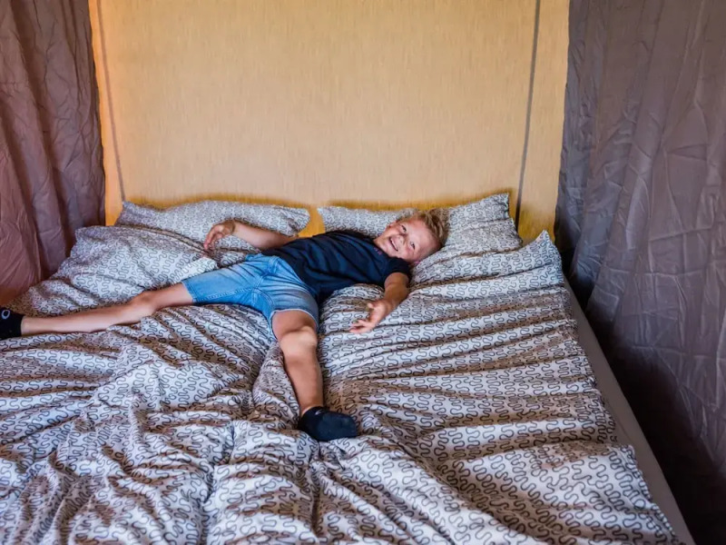 Lakefront Glamping w/ Pets