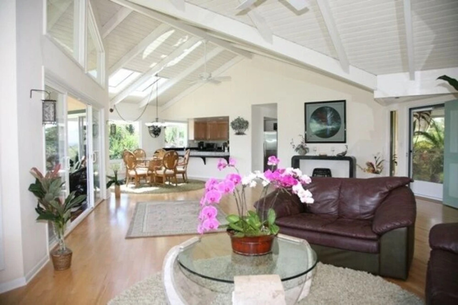 Hale Mana 4 Bedroom Home