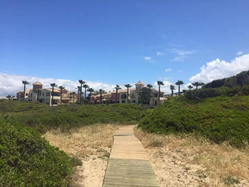 Un mar de sensaciones en Urb Jardines de Zahara 1ª linea Atlanterra