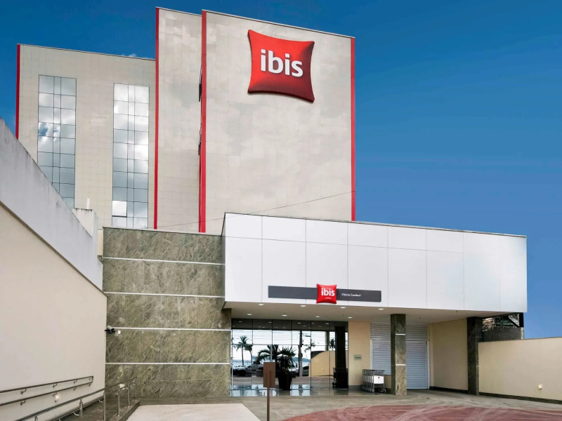 ibis Vitoria Praia de Camburi