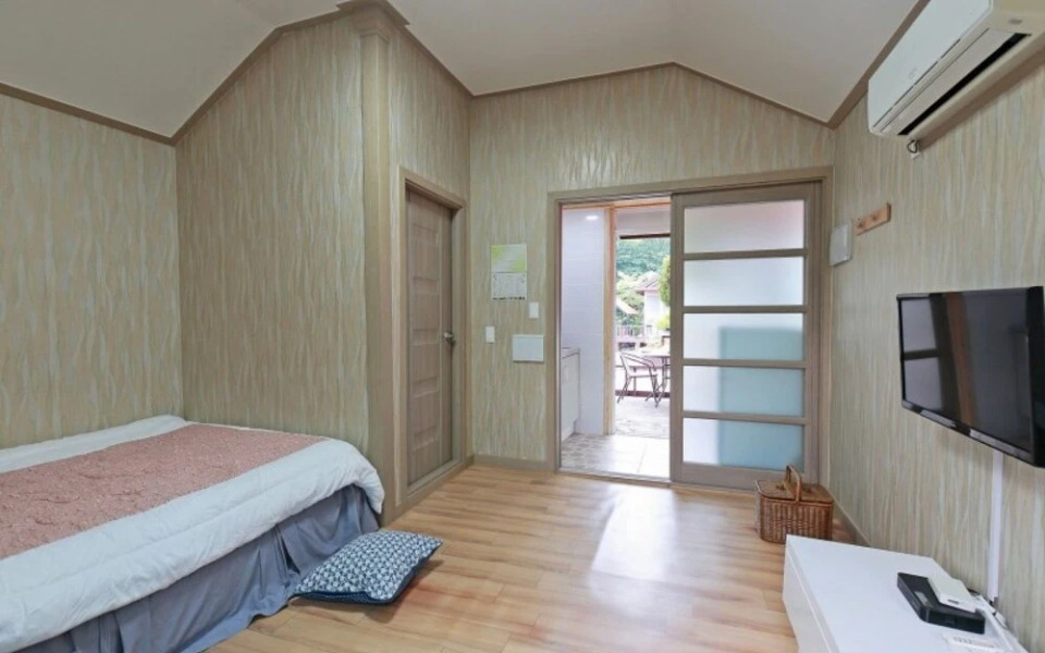 Yeongdeok Samsa Marin Village Pension