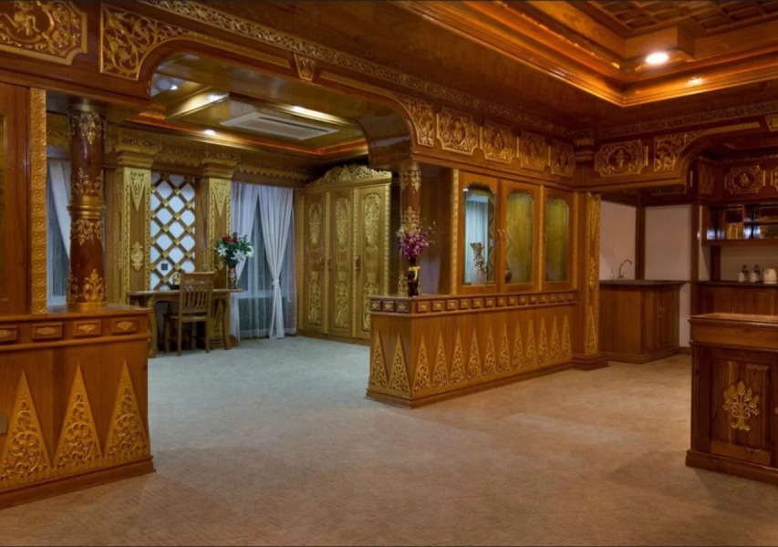 Su Tine San Royal Palace Hotel