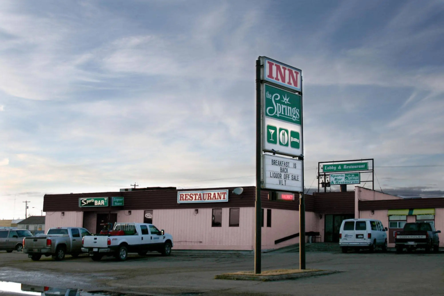 Springs Motor Inn
