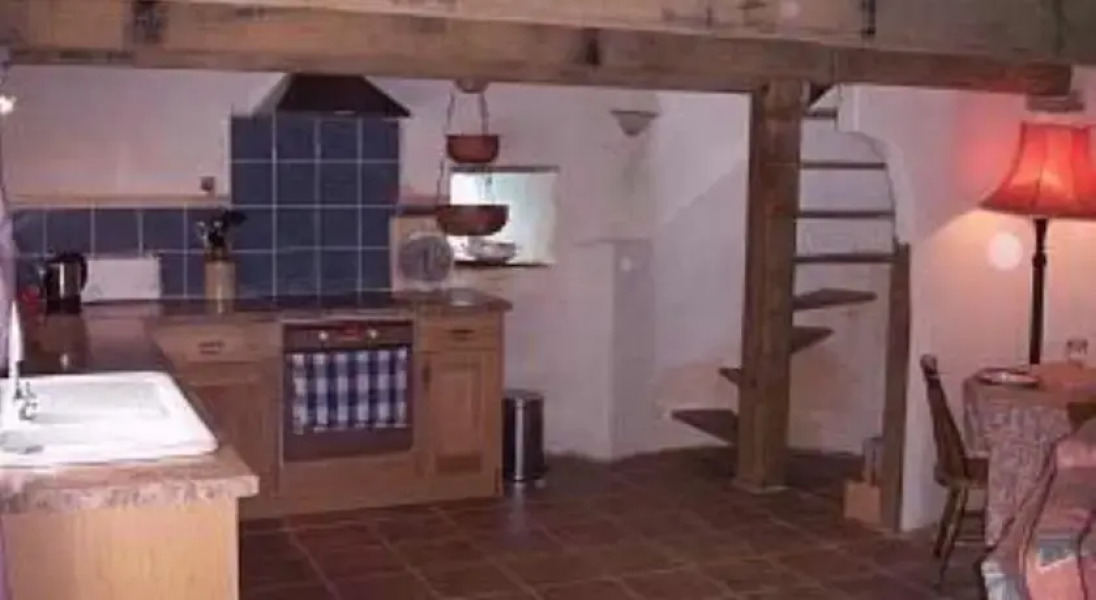 Rustique Cottages - Cuckoo and Pic Cottages