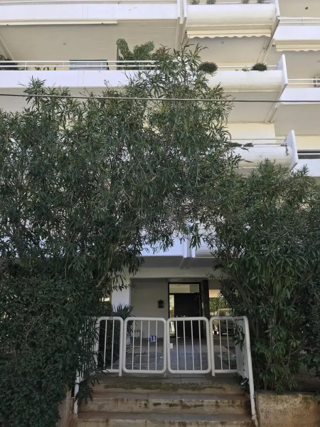 Kleio - Spacious Apartment in Glyfada