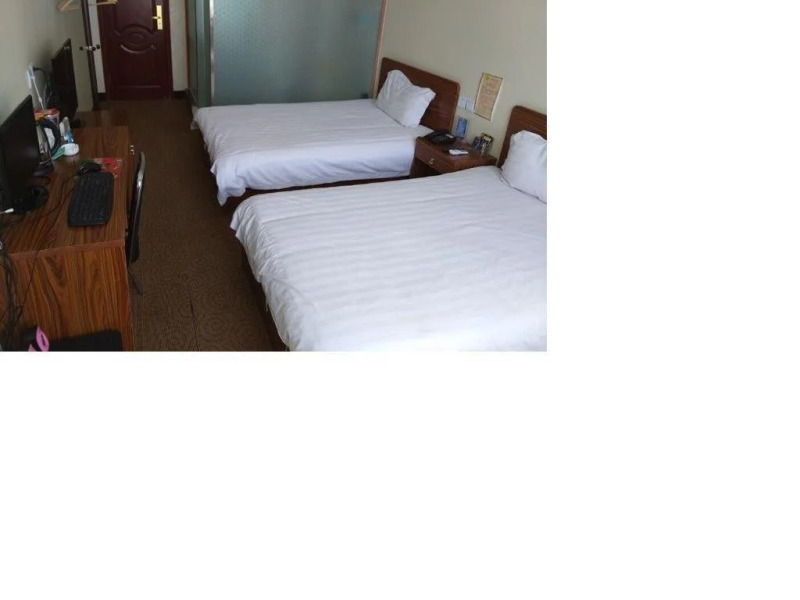 Yijia Business Hotel