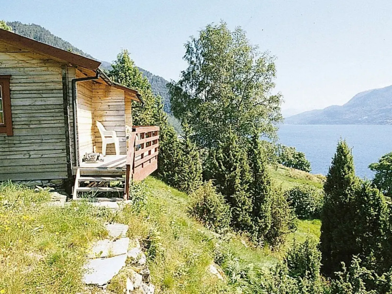 8 Person Holiday Home in Nordfjordeid