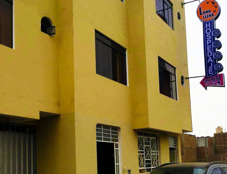 Hospedaje Luna Llena