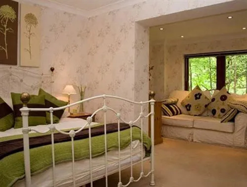 Riverside Lodge Gardens