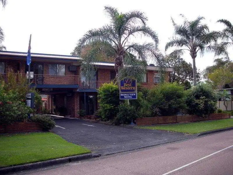 Best Western Bridge View Motel