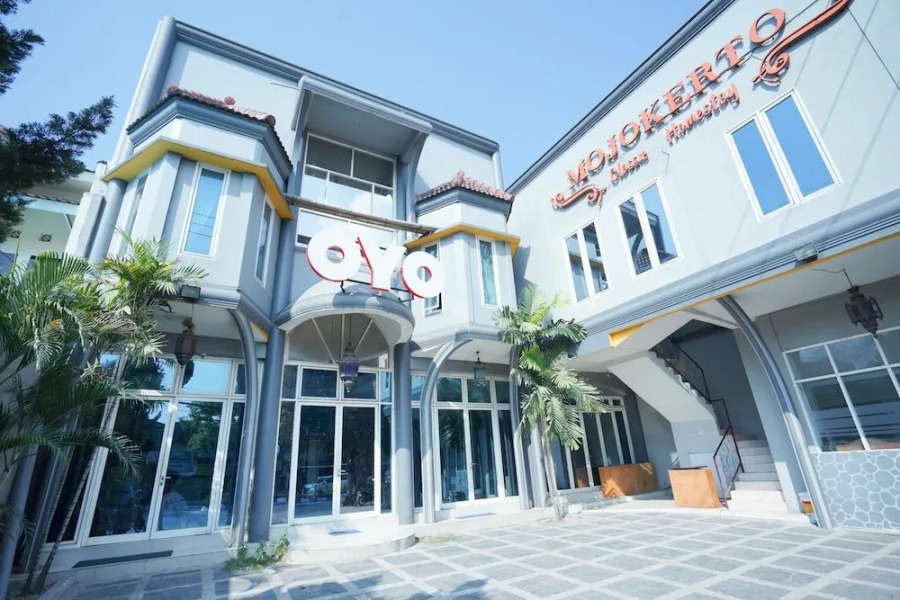OYO 1239 Mojokerto Classic Residence