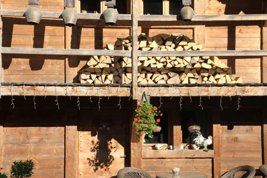 Chalet With 5 Rooms in Montriond, With Wonderful Mountain View, Furnis