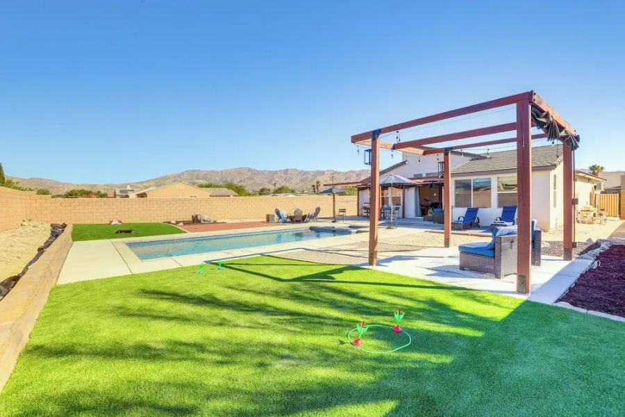 Pool, Spa & More: Relax in Desert Hot Springs!